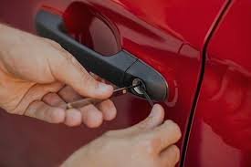 Lock picking service